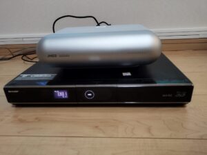JMGO O1をテレビチューナー内蔵DVDレコーダーと接続