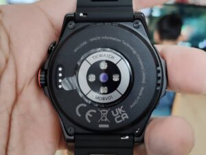 Ticwatch Atlasの裏面