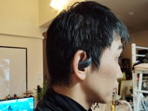 1MORE Open Earbusd S70を装着