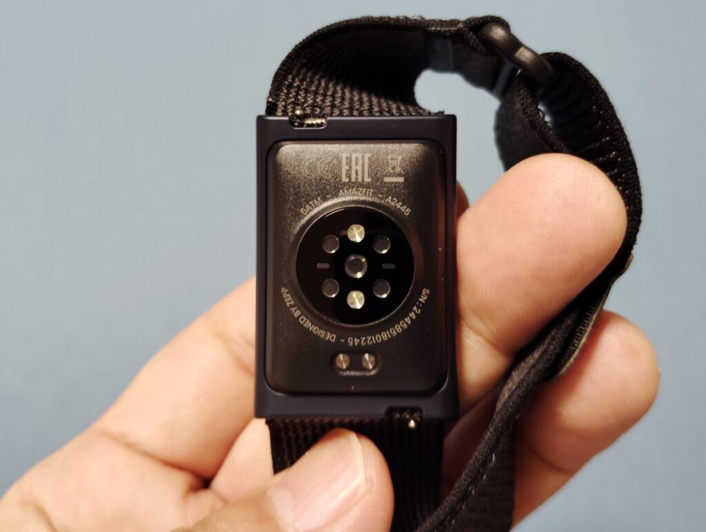 Amazfit Helio Strapのセンサー部分