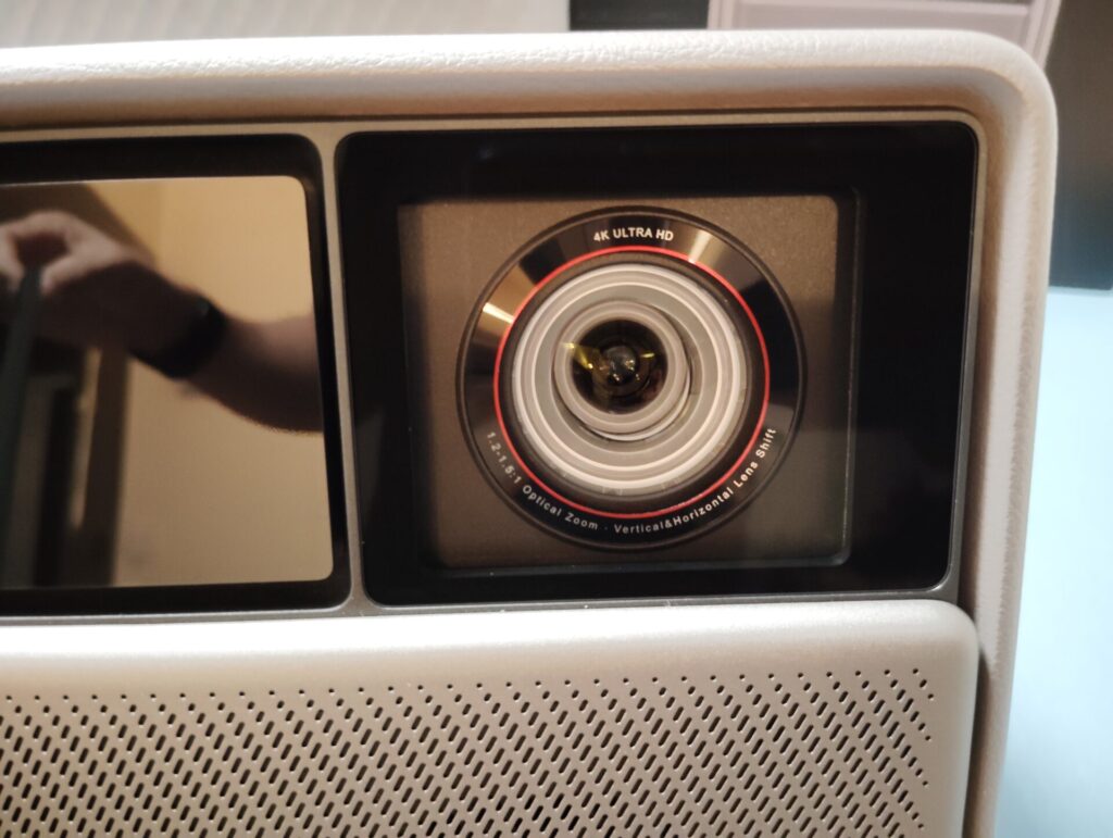 HORIZON 20 Proのレンズ