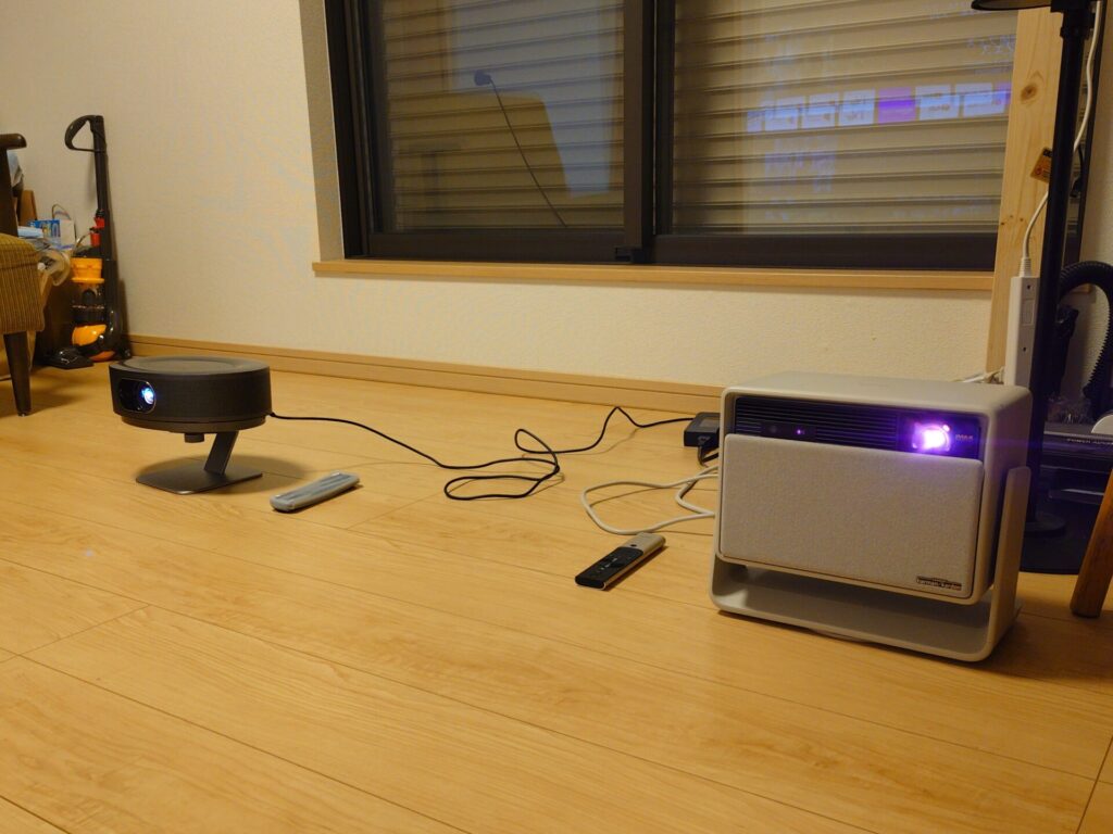 XGIMI HORIZN S MaxとAnker Nbula Cosmos